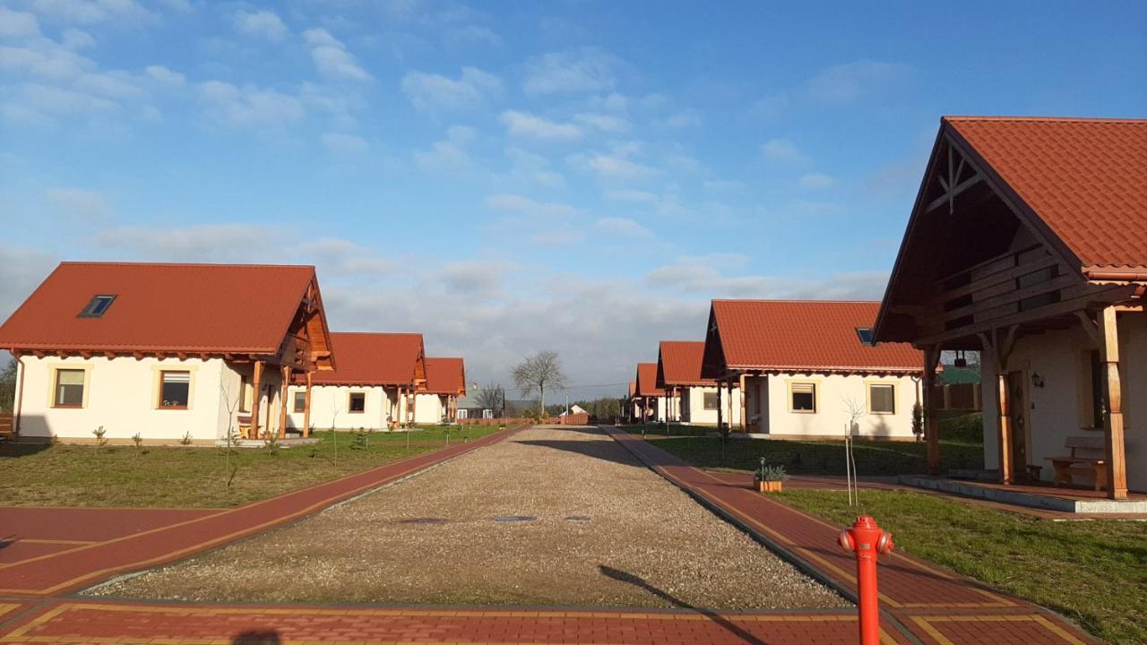 Zwirowa Gora - Domki Nad Narwia Tykocin Exteriör bild